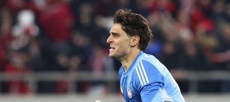 Τζολάκης: «Θα είναι πολύ δύσκολο το ματς με τον Άγιαξ, είμαστε τόσο κοντά και τόσο μακριά...» (video)