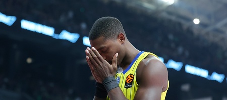 Το μήνυμα το Γουόκερ από το Ντουμπάι: «Είναι τρελό αυτό που συμβαίνει, είμαι καλά»