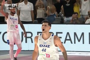 Τα... όργια του Μήτογλου στο πρώτο ημίχρονο του Ελλάδα - Ισπανία (video)