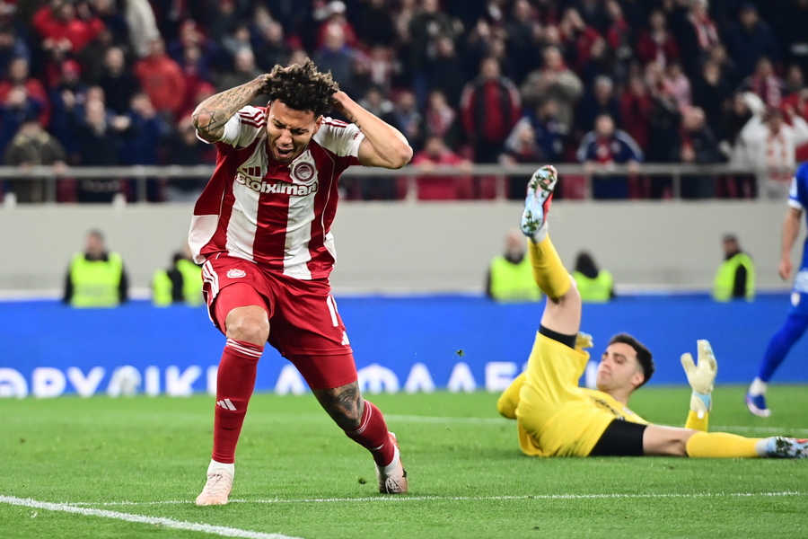 Ολυμπιακός-ΑΕΛ 0-0: Δεν του έφτασαν 34 τελικές για να σκοράρει!