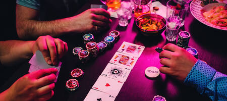 Παράνομος τζόγος: Έρχεται αυστηρότερο καθεστώς με ποινές φυλάκισης και αφαιρέσεις αδειών