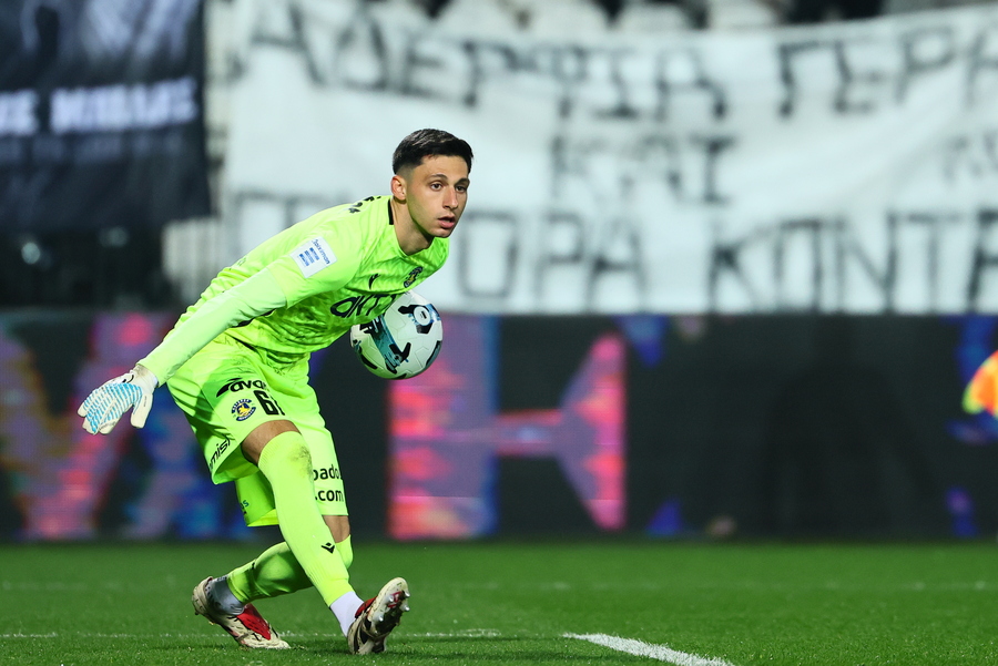 Αστέρας Τρίπολης: Ανανεώνει Χατζηεμμανουήλ, Λάσκαρη και Γραμμένο