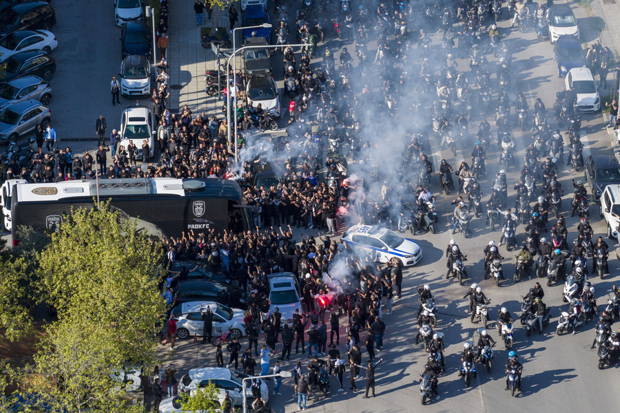 ΠΑΟΚ: Πανικός στην αναχώρηση της αποστολής για Τούμπα! (pics)