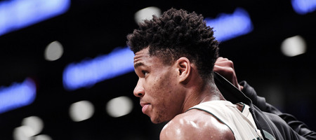 Ιδιοκτήτης Μπακς: «Αν δεν υπογράψει επέκταση, θα γίνει trade ο Αντετοκούνμπο»