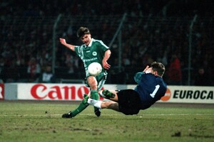 Τριάντα χρόνια από το έπος στο Άμστερνταμ – Η νίκη του Παναθηναϊκού επί του Άγιαξ (video)