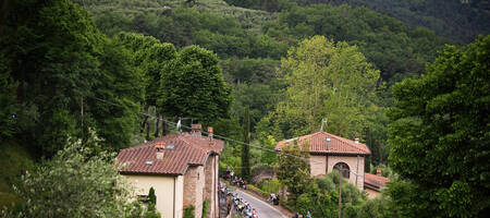 Το ντέρμπι Βιαρέτζιο-Λούτσεζε και η πρώτη αθλητική ανθρωποκτονία στην Ιταλία