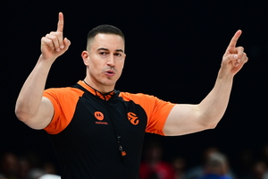 Ευρωλίγκα: Ορίστηκαν οι διαιτητές των αγώνων του Ολυμπιακού και του Παναθηναϊκού