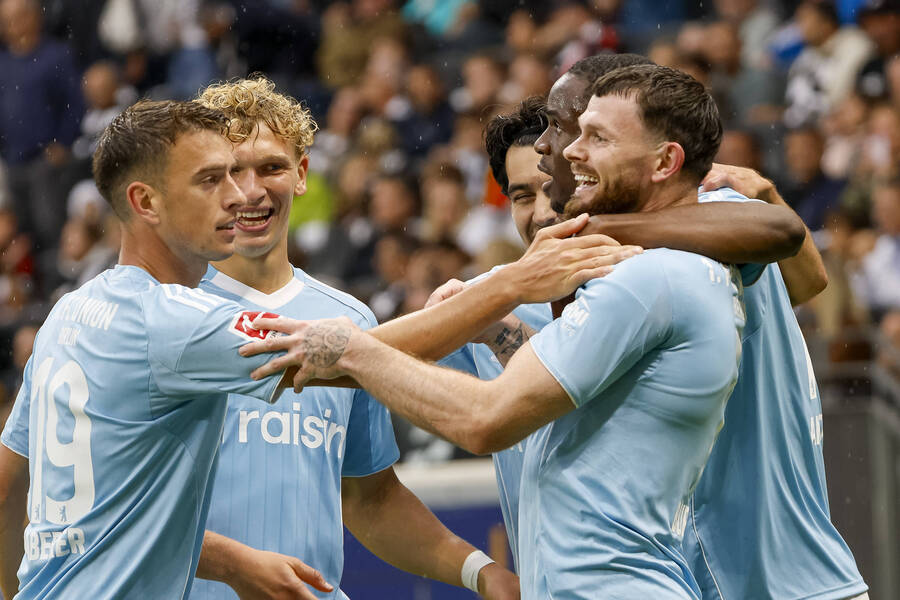 Αμφίρροπη μάχη στο Βερολίνο