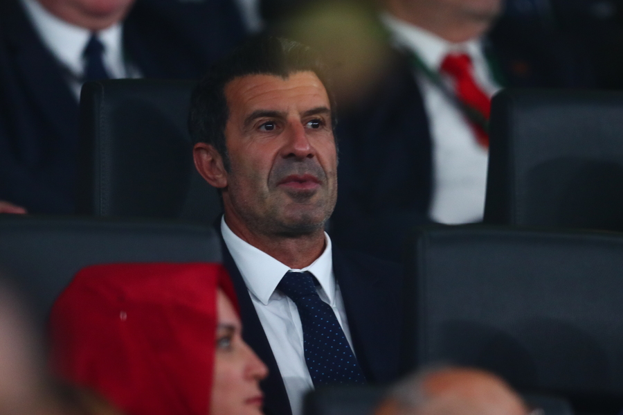 Φίγκο: «Είναι κρίμα που η Ιταλία δεν θα είναι στο Μουντιάλ, αλλά δεν είναι σωστό να μπει στη θέση του Ιράν»