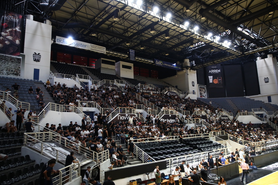Αποθεώθηκε ο Οσμάν στην παρουσίασή του! (photos)