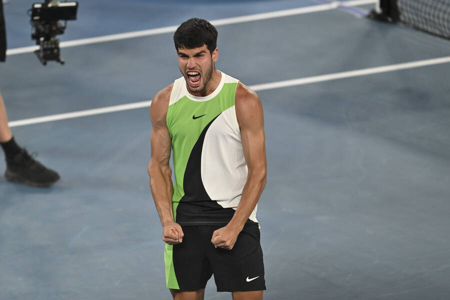 Σπουδαίος Ακαράθ, έκλεισε το... blockbuster με Ζβέρεφ! (video)