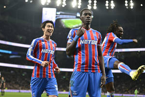 Ασύλληπτο: Γκολ του Σαρ κόντρα στην Τότεναμ ακυρώθηκε επειδή ήταν οφσάιντ η… μύτη του!