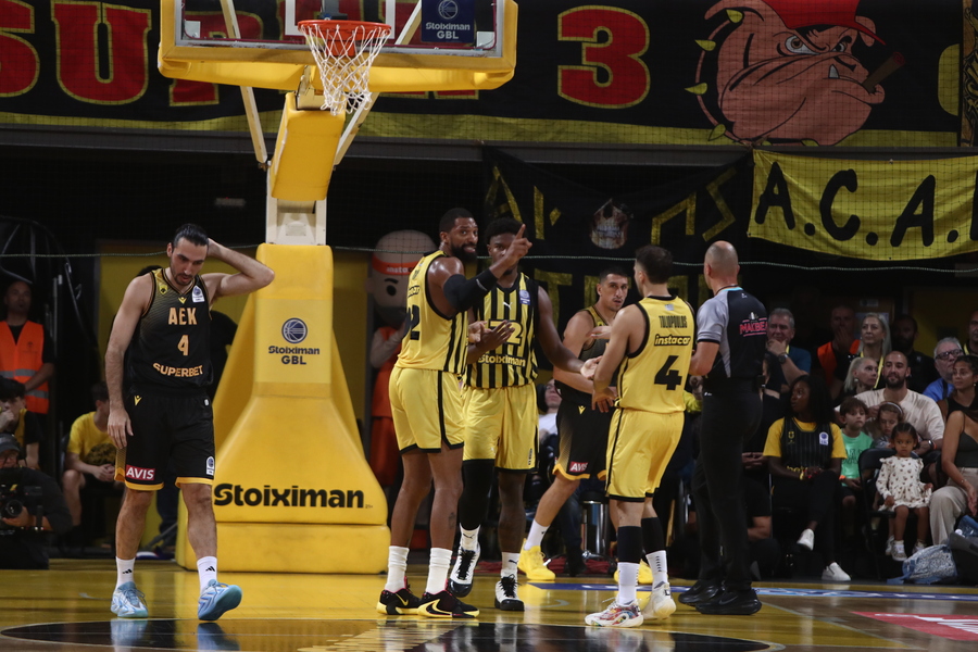 Άρης - ΑΕΚ 88-58: Ο «Αυτοκράτορας» πάτησε τη... Βασίλισσα  (videos)