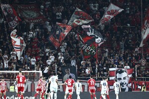 Ολυμπιακός: Επίσκεψη της Θύρας 7 στο Ρέντη