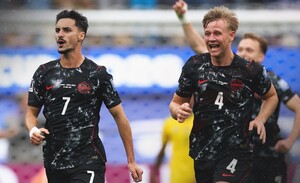 Νότια Αφρική - Καναδάς 0-1: Στους «16» με Εουστάκιο στο 90+2'! (video)