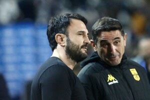 ΠΑΟΚ - Άρης: Το αμφισβητούμενο πέναλτι και η διαμαρτυρία Καρυπίδη-Ρέγες (video)