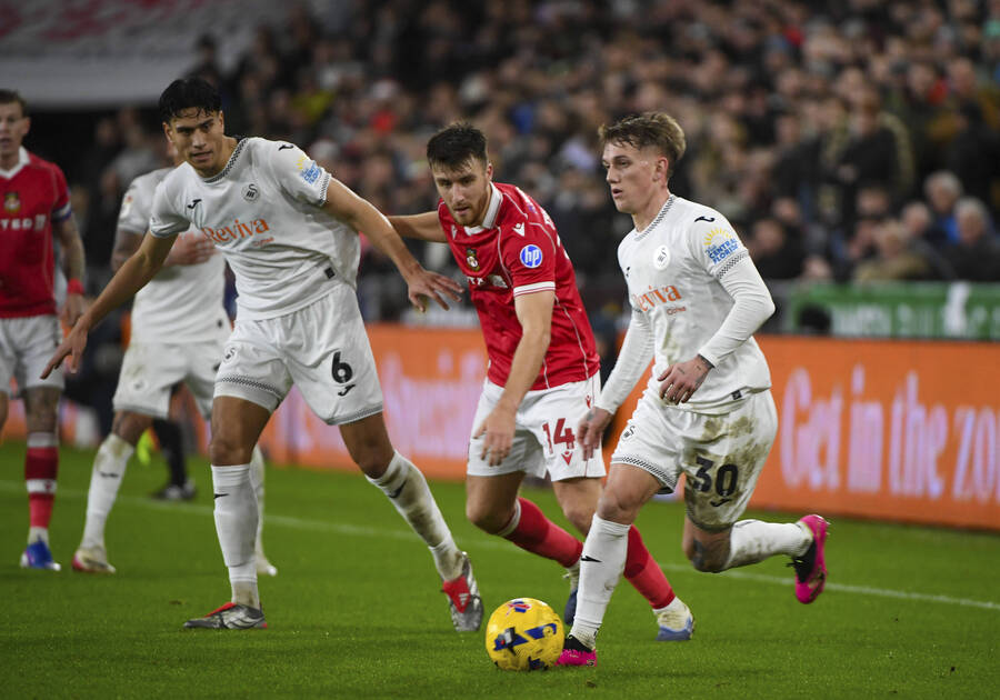 Ματσάρα στο Ρέξαμ