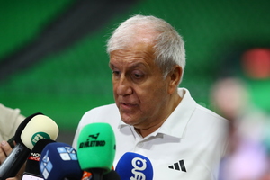 Ομπράντοβιτς: «Το πρόβλημα είναι ότι πολλοί παίκτες είναι εκτός, αλλά δεν θα κλάψουμε για αυτό - Έχω σεβασμό για τον Τόνι Πάρκερ»