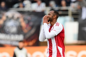 Ελ Κααμπί: «Οικογένειά μου ο Ολυμπιακός, θέλω να συνεχίσω να σκοράρω και να βοηθάω την ομάδα»