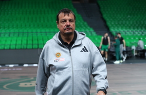 Αταμάν: «Δε ζήτησα παίκτη, όμως η διοίκηση πάντα θέλει να βοηθάει»