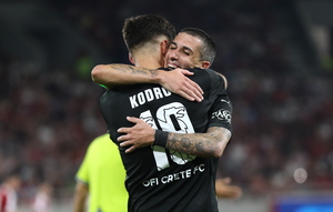 Ολυμπιακός - ΟΦΗ 0-1: «Μαύρο» ντεμπούτο για Αλγκουαθίλ και ιστορικό «διπλό» για τους Κρητικούς! (video)