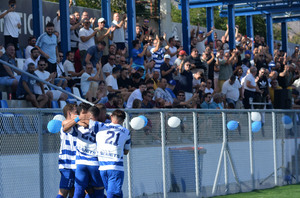 Ελλάς Σύρου-Αιγάλεω 3-0: Ιστορική νίκη σε γήπεδο «στολίδι»