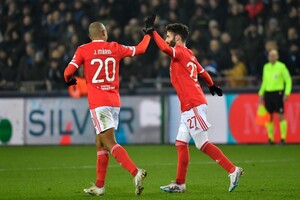 Κλαμπ Μπριζ - Μπενφίκα 0-2: Επίδειξη δύναμης και «αγκαλιά» με την πρόκριση οι «αετοί» (video)
