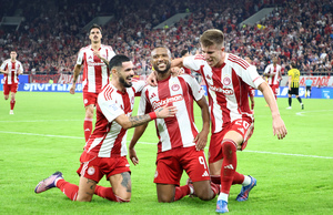 Ολυμπιακός – ΑΕΚ 2-0: Άνετη νίκη για τους «ερυθρόλευκους» που έκαναν… σεφτέ στα φετινά ντέρμπι (video)