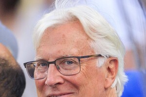 Λέικερς: Η μεγαλύτερη πώληση στην ιστορία του επαγγελματικού αθλητισμού