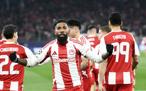 «Καθαρίζουν» γρήγορα οι «ερυθρόλευκοι» ελέω Άγιαξ