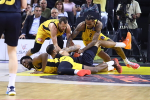 ΑΕΚ: Οριστικά εκτός ο Φίζελ για το Game 1 με Ολυμπιακό