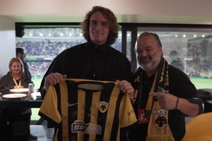 Τσιτσιπάς: «Μου σηκώθηκε η τρίχα με το που μπήκα στο γήπεδο της ΑΕΚ» (video)