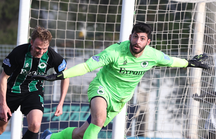 Μαρκό – Ολυμπιακός Β’: Απίθανο! Ο Θεοδωράκης έγινε… Τρούμπιν και «πάγωσε» τους Πειραιώτες στις καθυστερήσεις! (video)