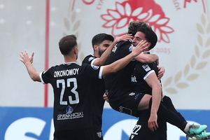 Σούπερ Λιγκ 2: Άλμα ανόδου με τη νίκη επί του Μαρκό η Καλαμάτα – Στο +5 από τον Πανιώνιο, που ηττήθηκε από τον Ολυμπιακό (video)