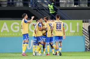 Στο κυνήγι της πρώτης νίκης