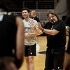 Τρινκιέρι: «Περιμένουμε να κάνουμε κάποια βήματα μπροστά, να ενταχθούν έξυπνα Οσμάν - Καλάθης»»