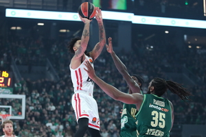 Παναθηναϊκός – Ολυμπιακός 82-87: Με σούπερ Ντόρσεϊ οι «ερυθρόλευκοι» συνέχισαν το ευρωπαϊκό σερί στα ντέρμπι «αιωνίων»