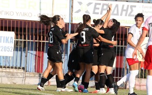 Τσάμπιονς Λιγκ Γυναικών: Σπουδαία πρόκριση για ΠΑΟΚ με... υπογραφή Γκούνη (video)