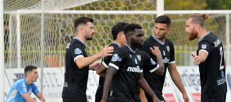 Super League 2: Συνεχίζει ακάθεκτη η Καλαμάτα, λευκή ισοπαλία ανάμεσα σε Ολυμπιακό Β' και Καλλιθέα, νίκη της Μαρκό στη Σύρο (video)