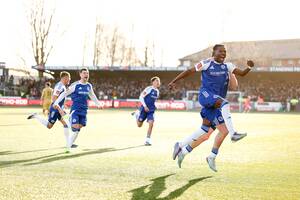 Αδιανόητη έκπληξη στο FA Cup: Η Μάκλσφιλντ, ομάδα της 6η κατηγορίας, απέκλεισε την Κυπελλούχο Κρίσταλ Πάλας! (video)