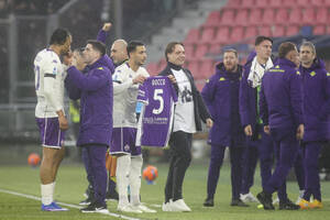 Φιορεντίνα: Μεγάλη νίκη για τους «Βιόλα» στην έδρα της Μπολόνια, αφιερωμένη στον εκλιπόντα πρόεδρο της ομάδας