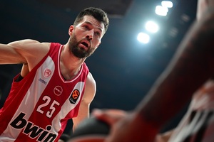 «Και η Φενέρμπαχτσε στο κόλπο για τον Πίτερς»