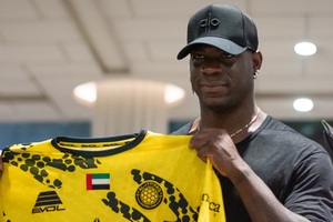 Στην Αλ Ετιφάκ του Ντουμπάι συνεχίζει την καριέρα του ο Μπαλοτέλι!