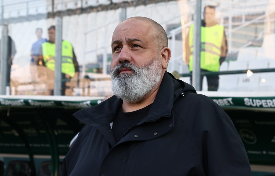 «Χείμαρρος» ο Καραπαπάς: «Φτιάχνουν κλίμα πριν το κρισιμότερο ματς του πρωταθλήματος»