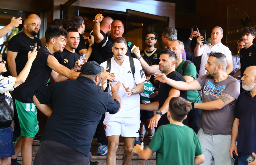 Παναθηναϊκός: «Πράσινη» παράνοια έξω από το Caravel! (pics)