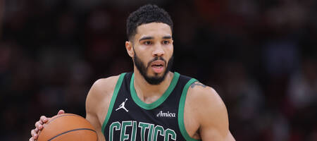 Ο Τέιτουμ έγραψε ιστορία: Ξεπέρασε τον θρυλικό Λάρι Μπερντ (video)