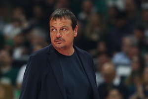 Αταμάν: «Είχαμε να κάνουμε με έξι ξένους παίκτες και τρεις διαιτητές»