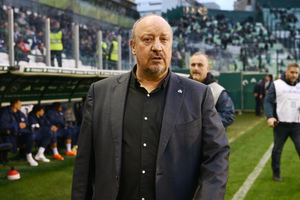 Μπενίτεθ: «Σημαντικό να έχουμε πολλές επιλογές παικτών»