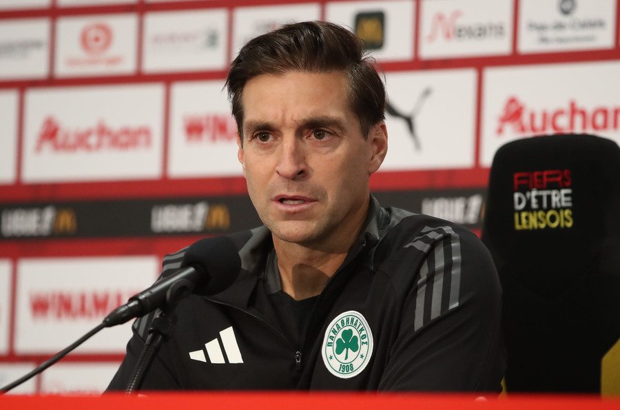 Αλόνσο: «Θέλουμε να ελέγξουμε τον αγώνα με τη Λανς, έχει πιθανότητες να αγωνιστεί ο Πελίστρι»