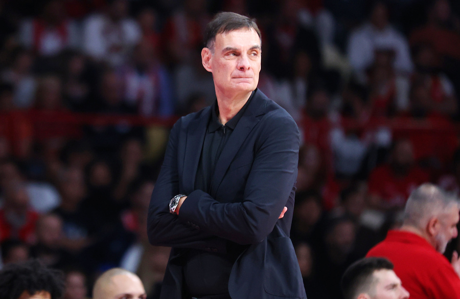 Μπαρτζώκας: «Τεράστια νίκη για τους φιλάθλους του Ολυμπιακού»